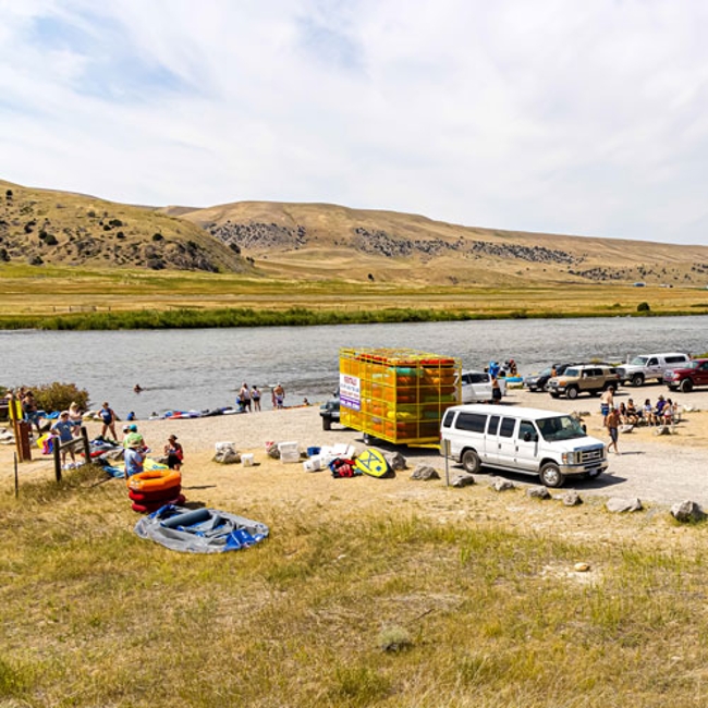 People at boat launch on FAS